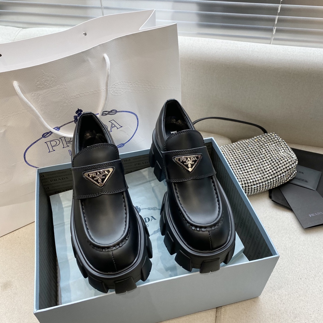 Women's high heels